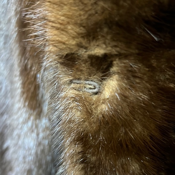 TIM O’BRIEN | PALM SPRINGS FURRIER fur coat - Picture 10 of 10